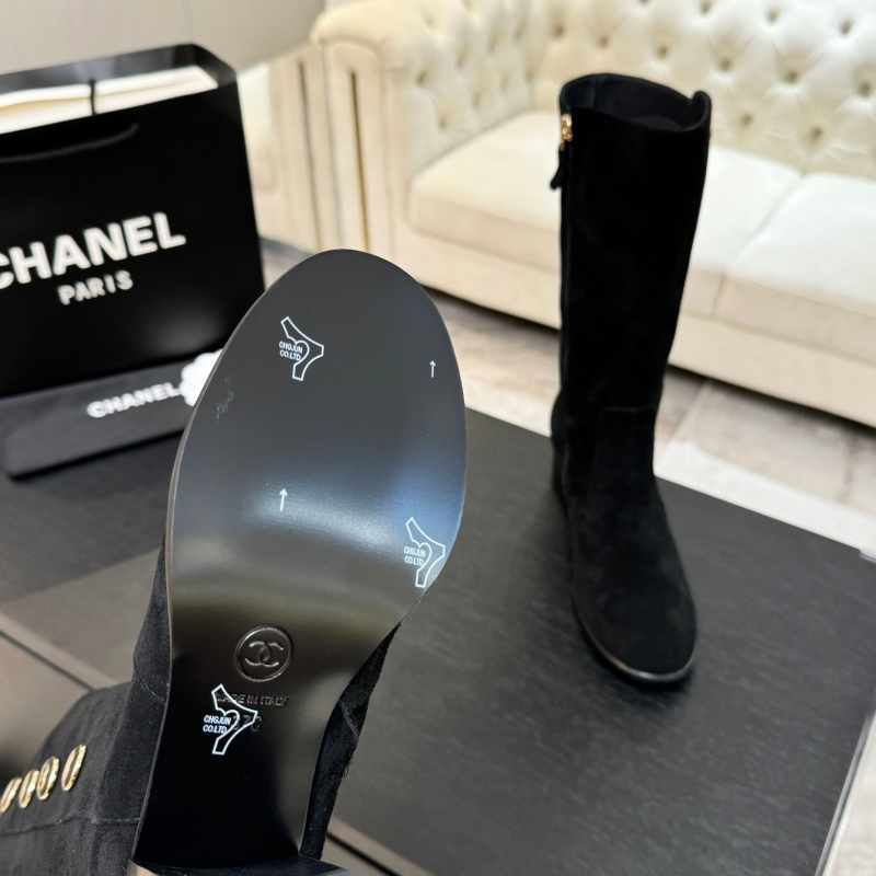 Ch**el boots